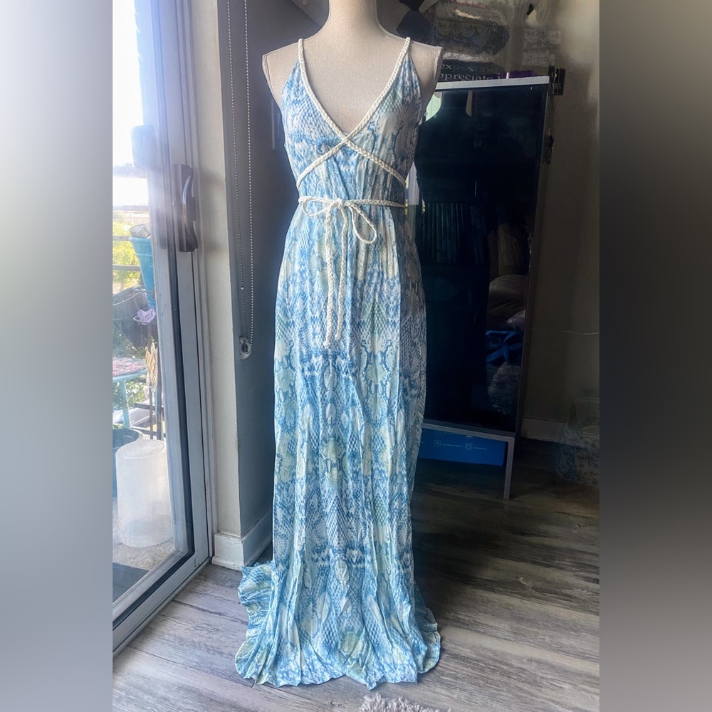NWT Lovestitch Grecian Sleeveless Patterned Maxi Dress Blue/White~ M